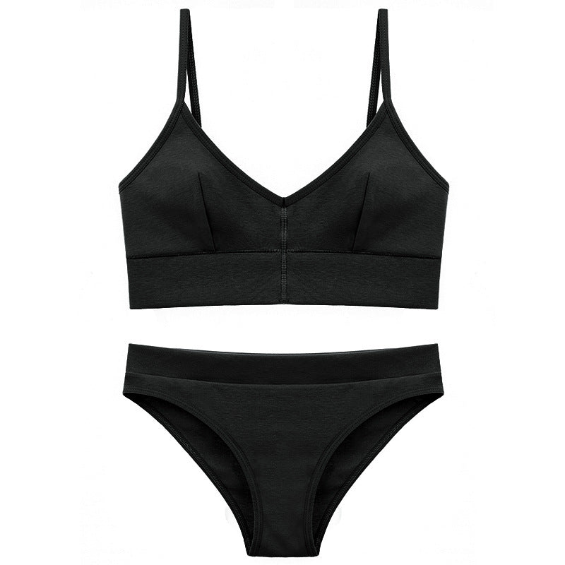 Damer bikini-set med elegant V-ringning och justerbara band Mirla-Eva Jonsson