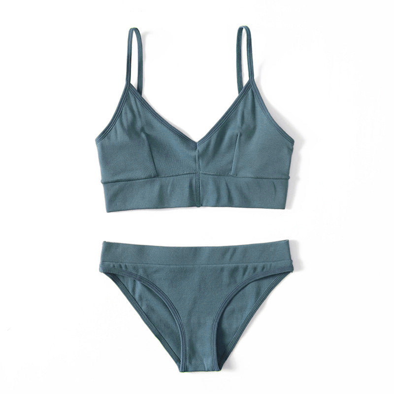 Damer bikini-set med elegant V-ringning och justerbara band Mirla-Eva Jonsson