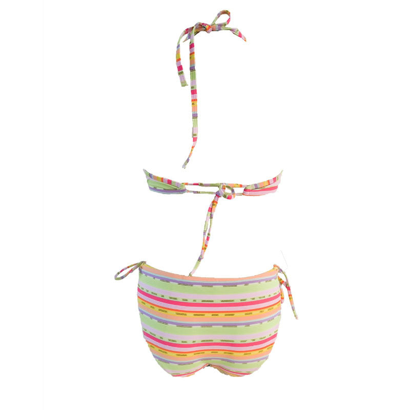 Damer bikini-set med lekfullt knytssystem och elegant volang Mirla-Eva Jonsson