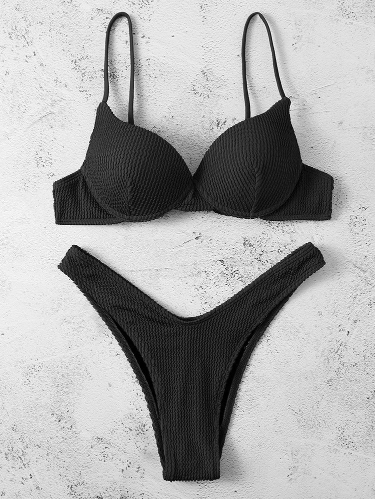Damer bikiniset med vadderat topp och hög benöppning Mirla-Eva Jonsson
