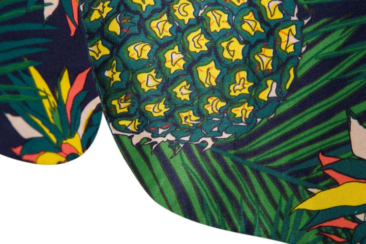 Damer blazer i kreativ tropisk design med unikt mönster Mirla-Eva Jonsson