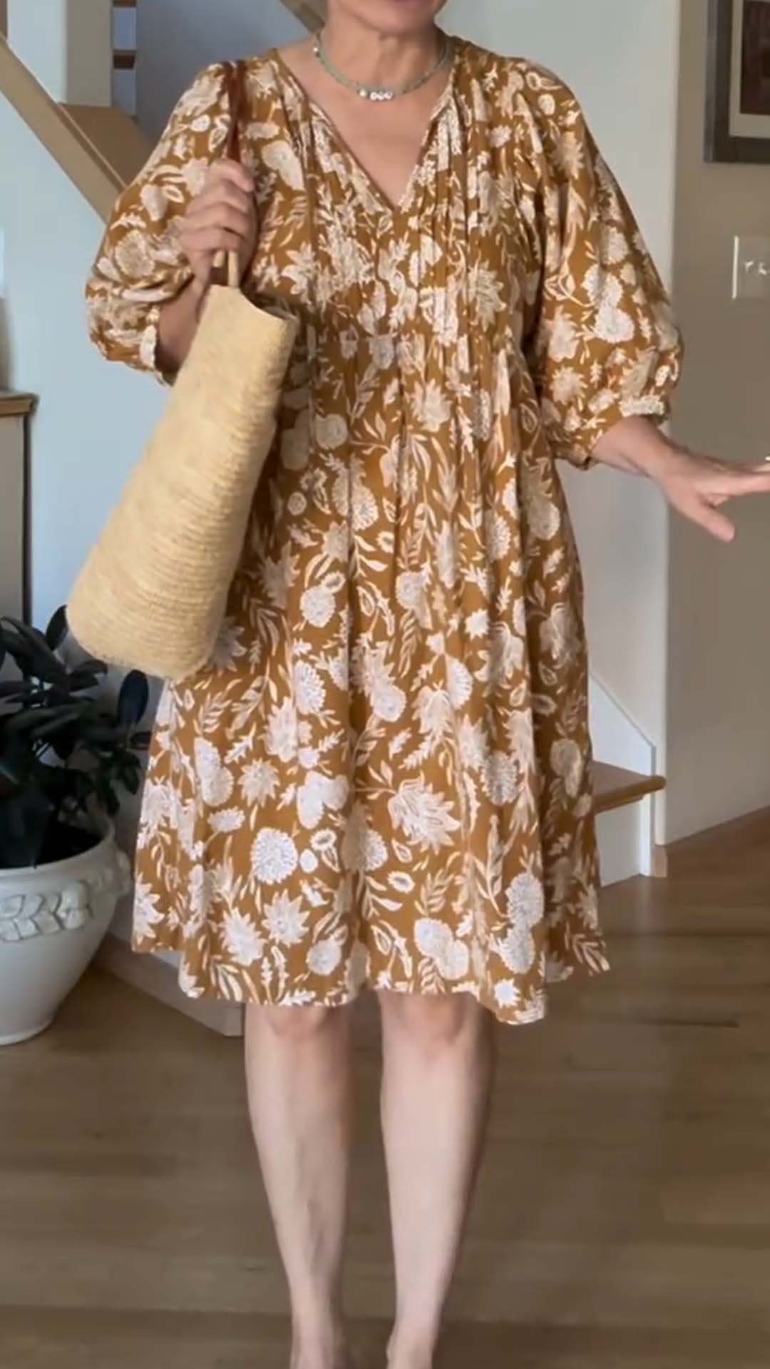 Damer blommig midiklänning med volang Eva Jonsson-Eva Jonsson
