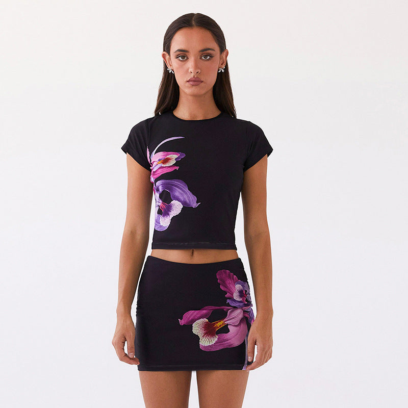 Damer blommönster crop top och minikjol set Mirla-Eva Jonsson