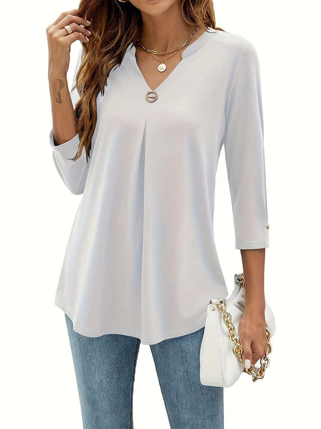 Damer blus med V-hals och eleganta detaljer Mirla-Eva Jonsson