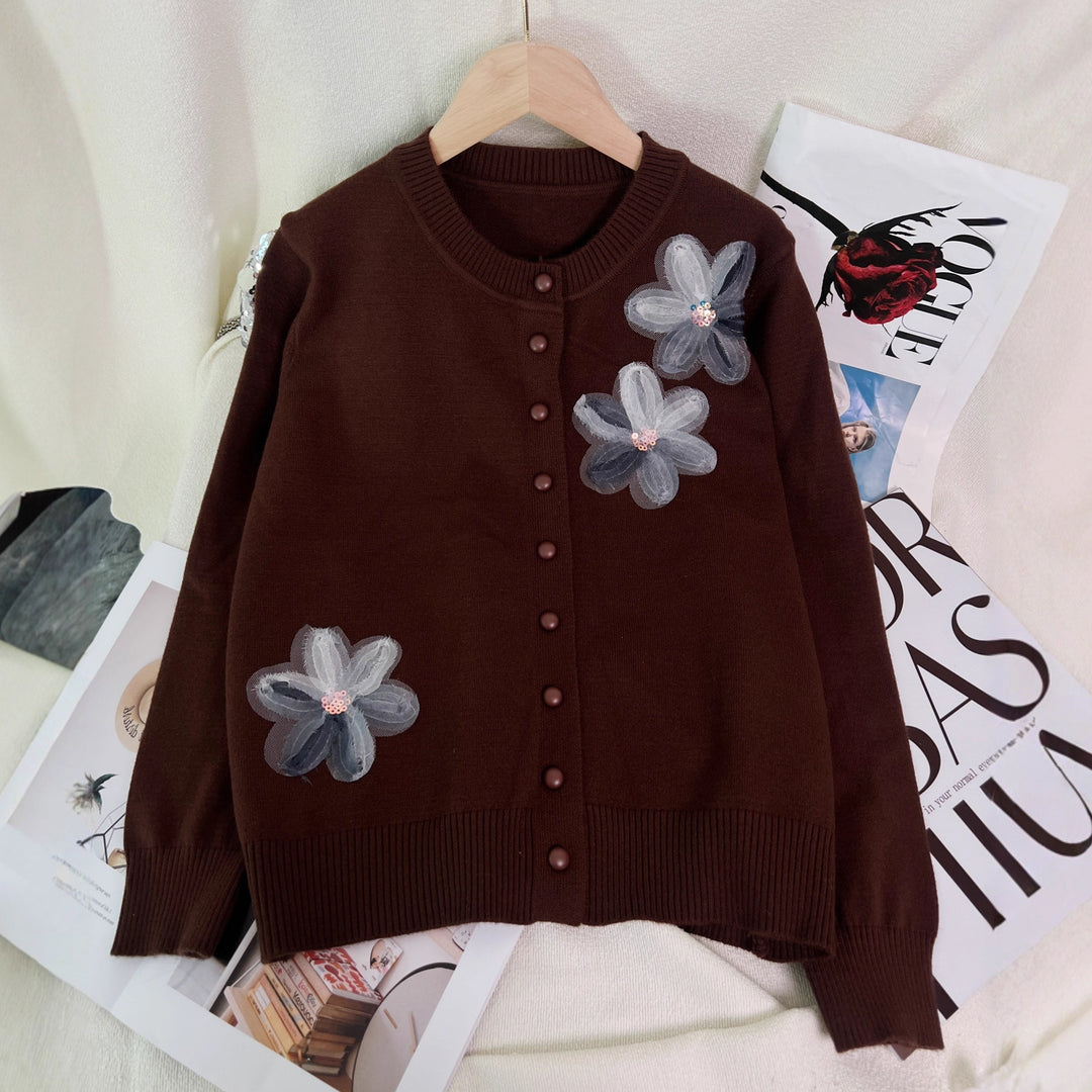 Damer cardigan med blommönster och knäppning Mirla-Eva Jonsson
