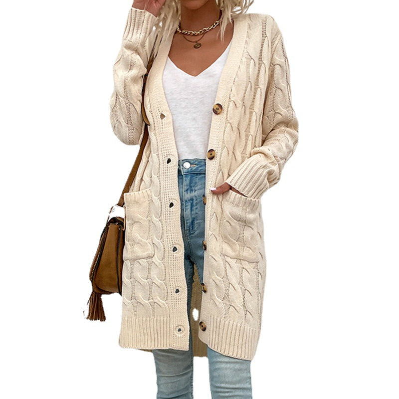 Damer cardigan med djupt V-hals och elegant flätmönster Mirla-Eva Jonsson