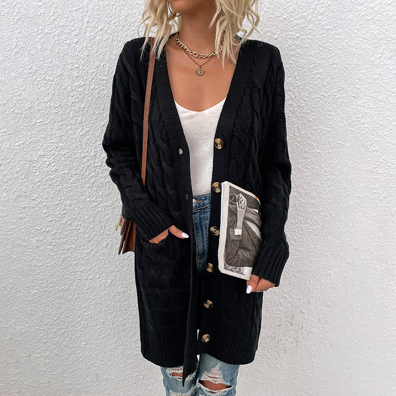 Damer cardigan med djupt V-hals och elegant flätmönster Mirla-Eva Jonsson