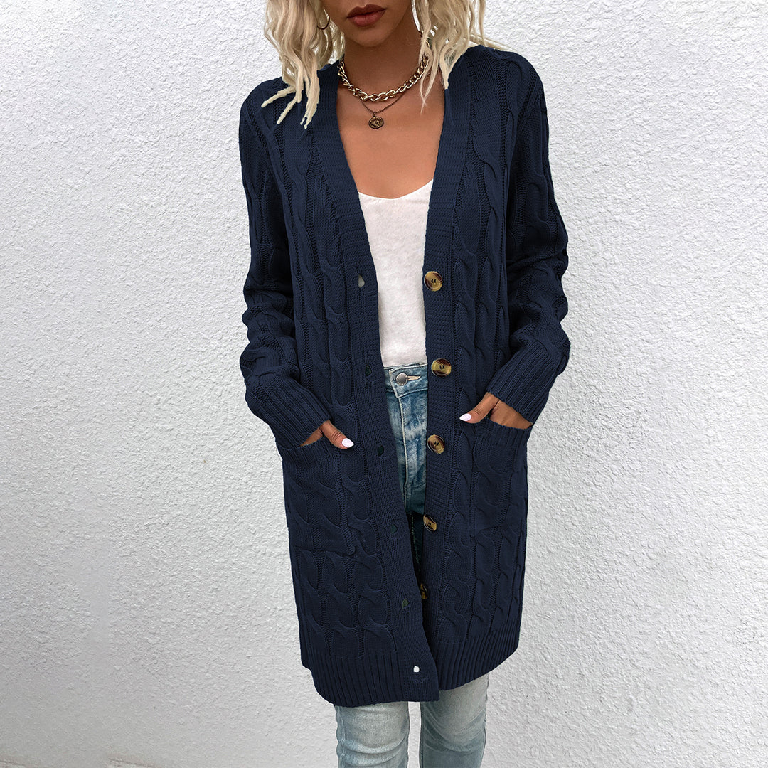 Damer cardigan med djupt V-hals och elegant flätmönster Mirla-Eva Jonsson