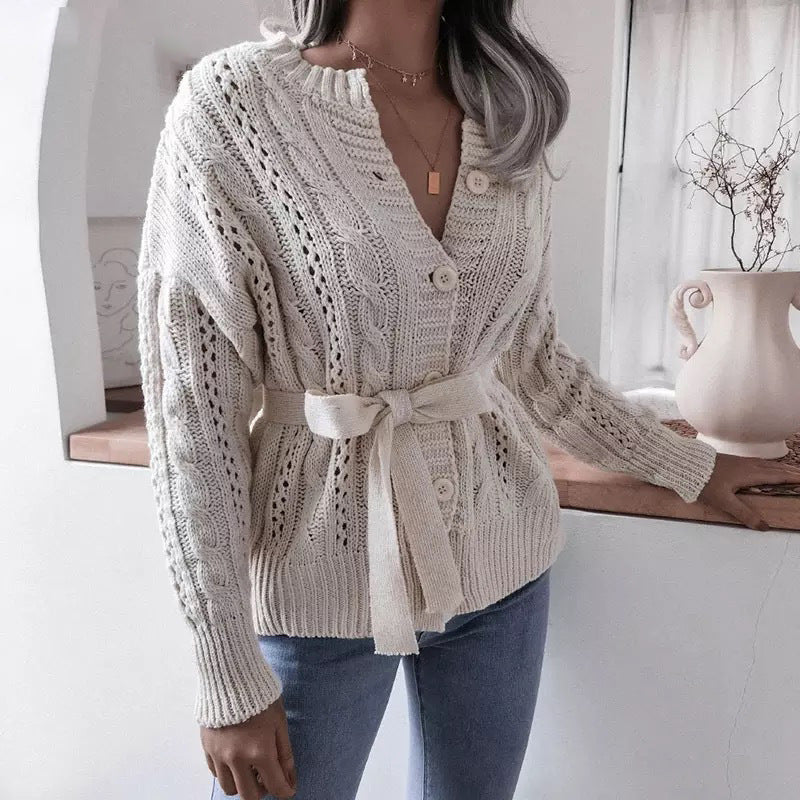 Damer cardigan med tvättad kabelmönster och midjeband Mirla-Eva Jonsson