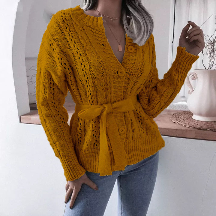 Damer cardigan med tvättad kabelmönster och midjeband Mirla-Eva Jonsson