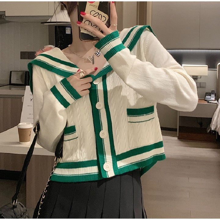 Damer casual cardigan med maritim huva och knapppdetaljer Mirla-Eva Jonsson