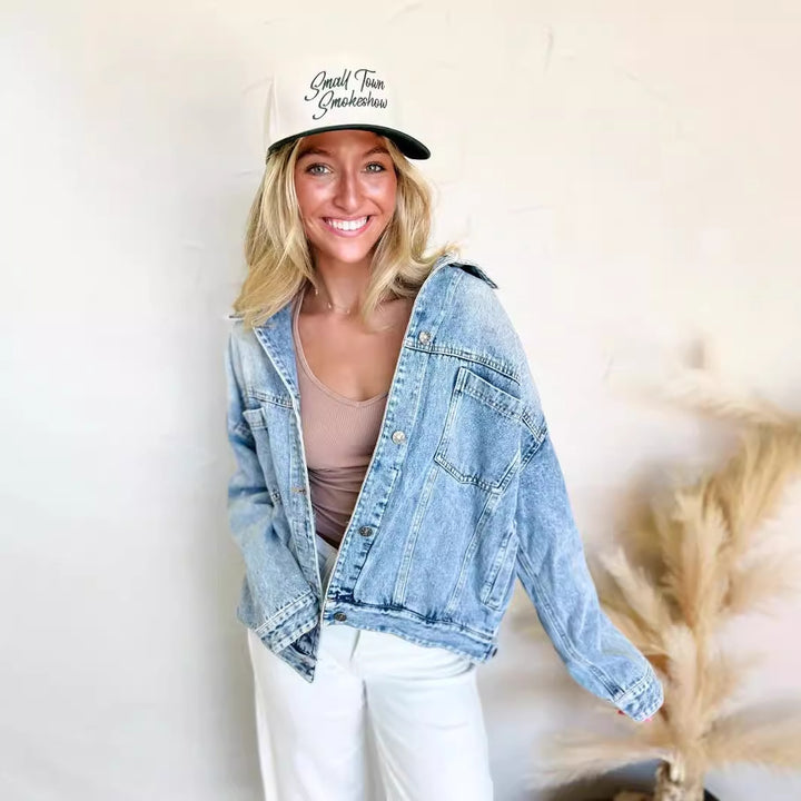 Damer casual denimjacka i avslappnad oversized passform med praktiska fickor Mirla-Eva Jonsson