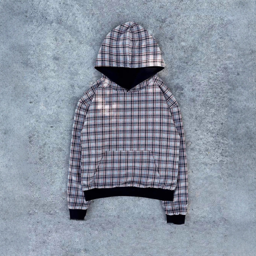 Damer casual hoodie med vadderad innerfoder och kontrasterande rutmönster Mirla-Eva Jonsson