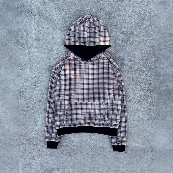 Damer casual hoodie med vadderad innerfoder och kontrasterande rutmönster Mirla-Eva Jonsson