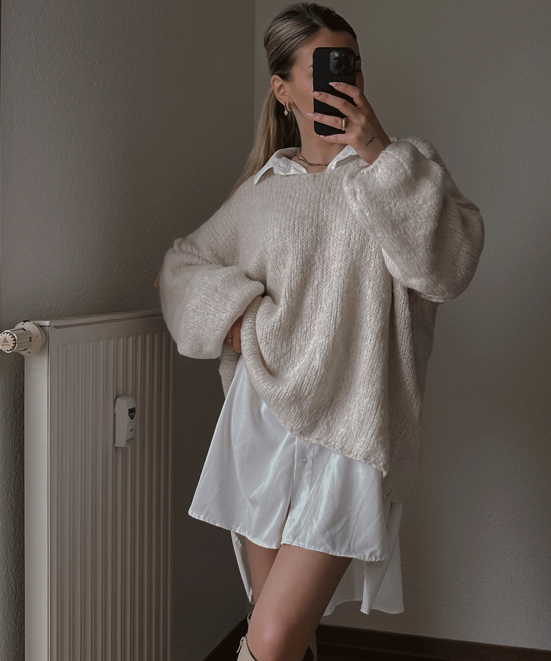 Damer casual oversized tröja med voluminösa ärmar och mjuk textur Mirla-Eva Jonsson
