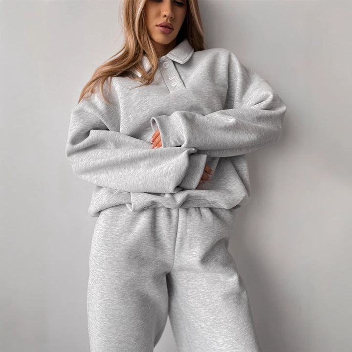 Damer casual polo skjorta och breda joggingbyxor set Mirla-Eva Jonsson