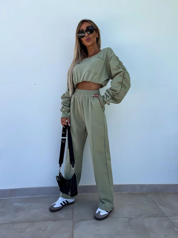 Damer casual set med cropped topp och vida byxor Eva Jonsson-Eva Jonsson