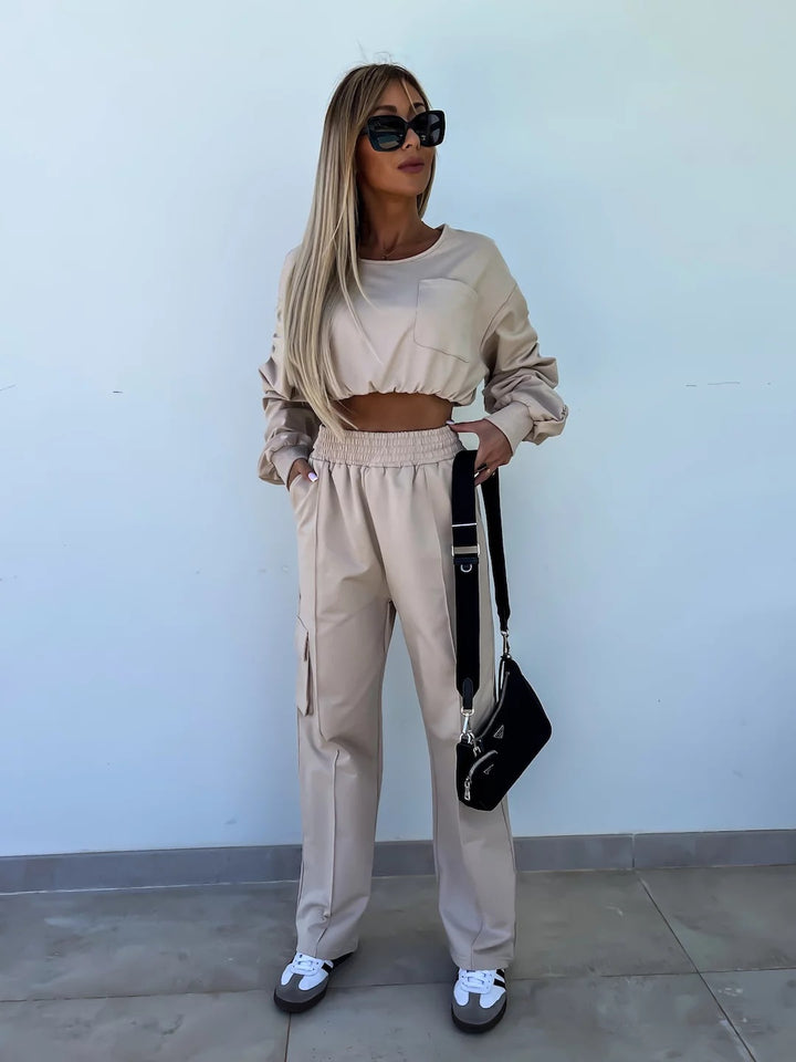 Damer casual set med cropped topp och vida byxor Eva Jonsson-Eva Jonsson