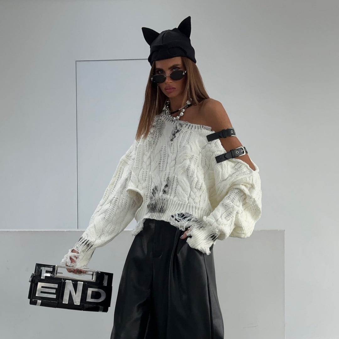 Damer casual stickad tröja med unikt off-shoulder-design och kreativa detaljer Mirla-Eva Jonsson