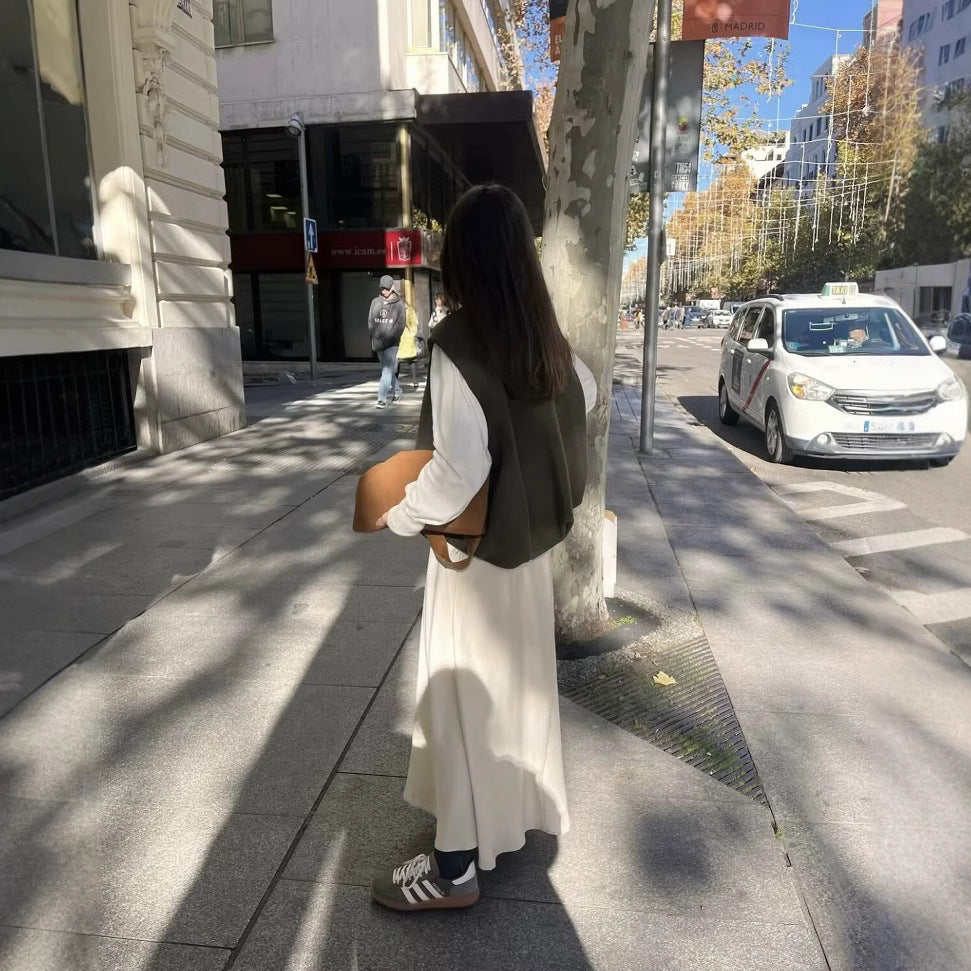 Damer casual väst med dold dragkedja och praktiska fickor Mirla-Eva Jonsson