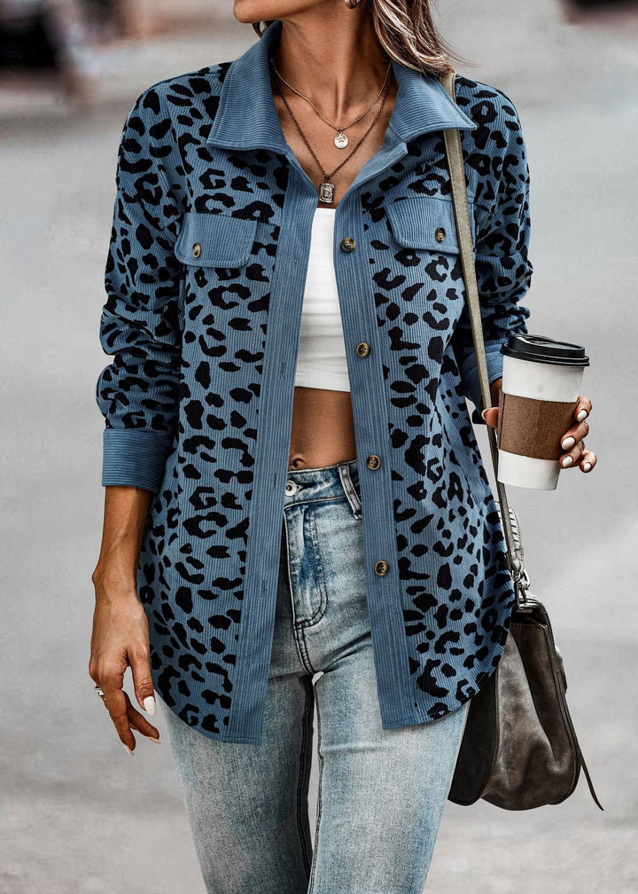 Damer cordjacka med leopardmönster och praktiska fickor Eva Jonsson-Eva Jonsson