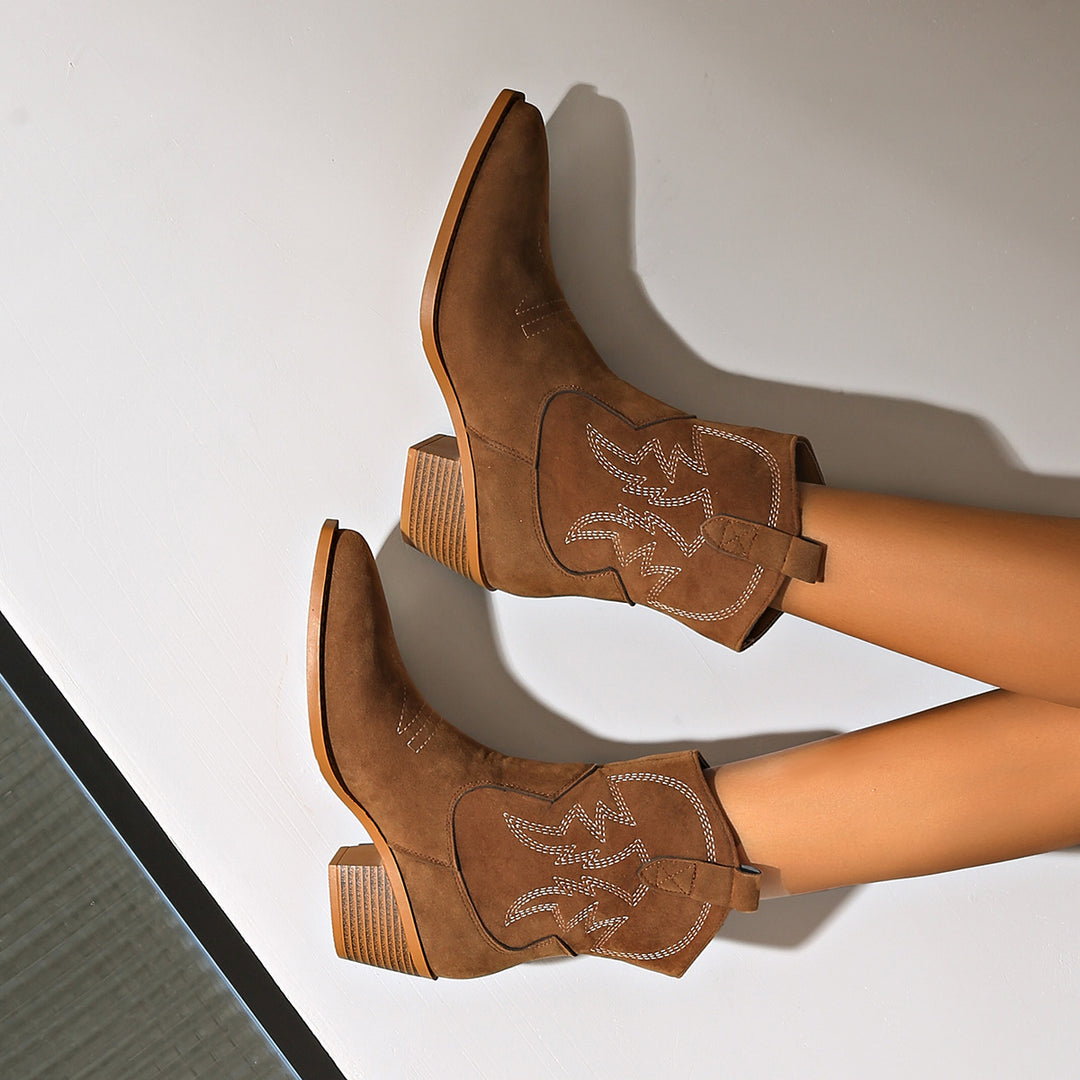 Damer cowboy stövlar med modiga detaljsömmar Mirla-Eva Jonsson