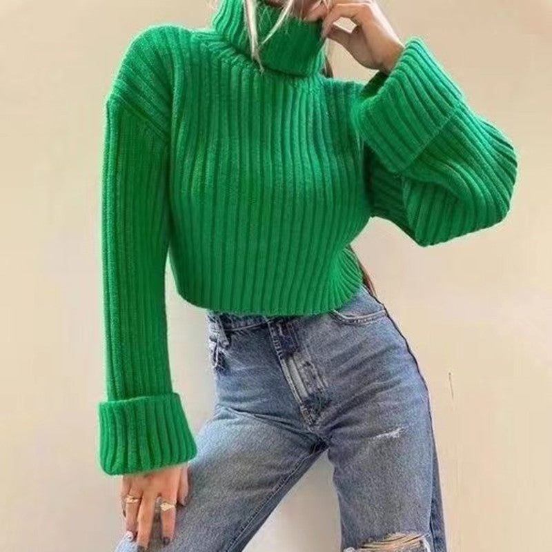 Damer crop-tröja med hög krage och asymmetrisk skärning Mirla-Eva Jonsson