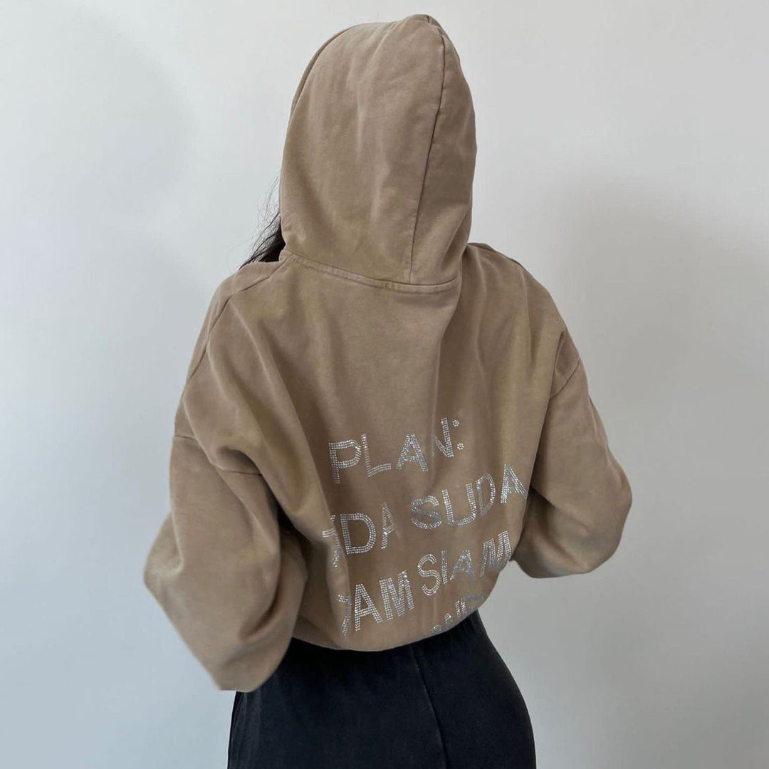 Damer croppad sweatshirt med glittrande text Mirla-Eva Jonsson