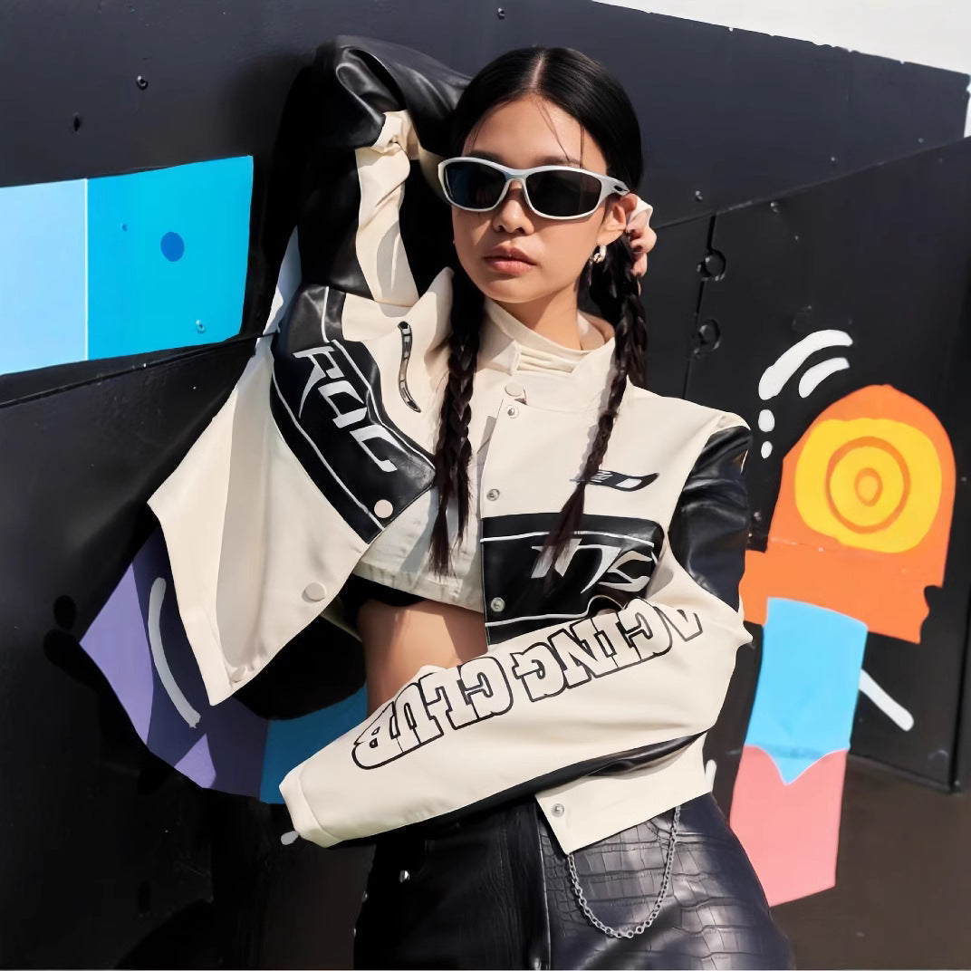 Damer cropped Bikerjacka med unika grafikdetaljer Mirla-Eva Jonsson