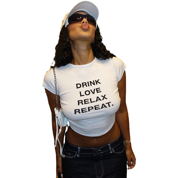 Damer cropped T-shirt med motivtryck Mirla-Eva Jonsson