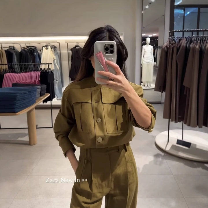 Damer cropped Utility-jacka med praktiska fickor och snörning Mirla-Eva Jonsson