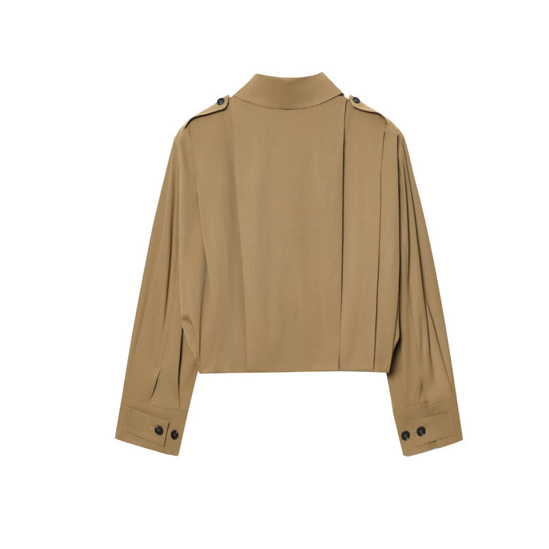 Damer cropped jacka med dekorativa knapppdetaljer och elegant skärning Mirla-Eva Jonsson