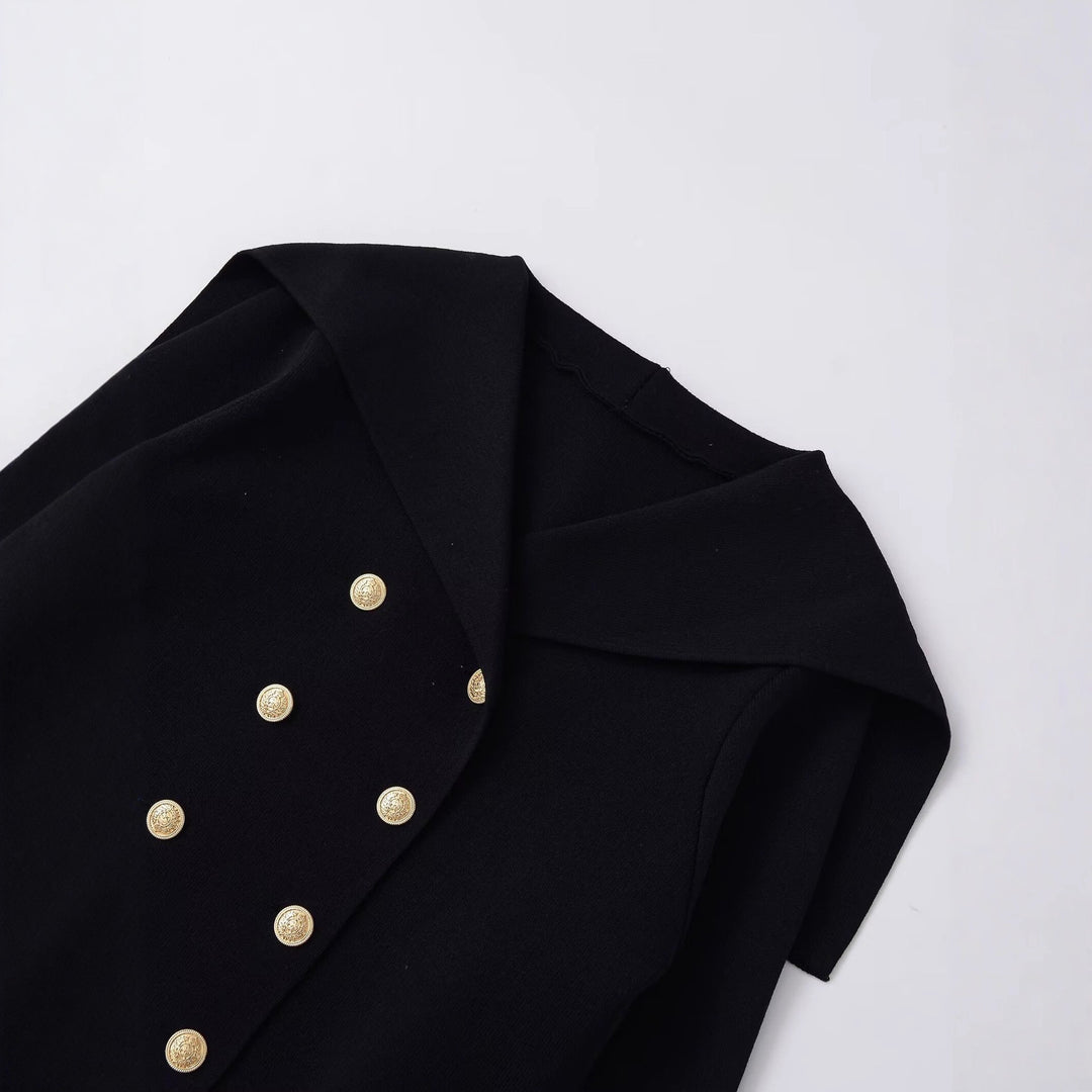 Damer cropped jacka med stora slag och guldknappar Mirla-Eva Jonsson