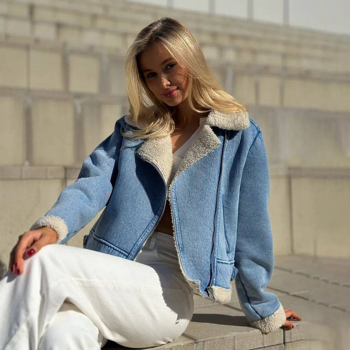 Damer cropped jeansjacka med mjukt Sherpa-foder Mirla-Eva Jonsson
