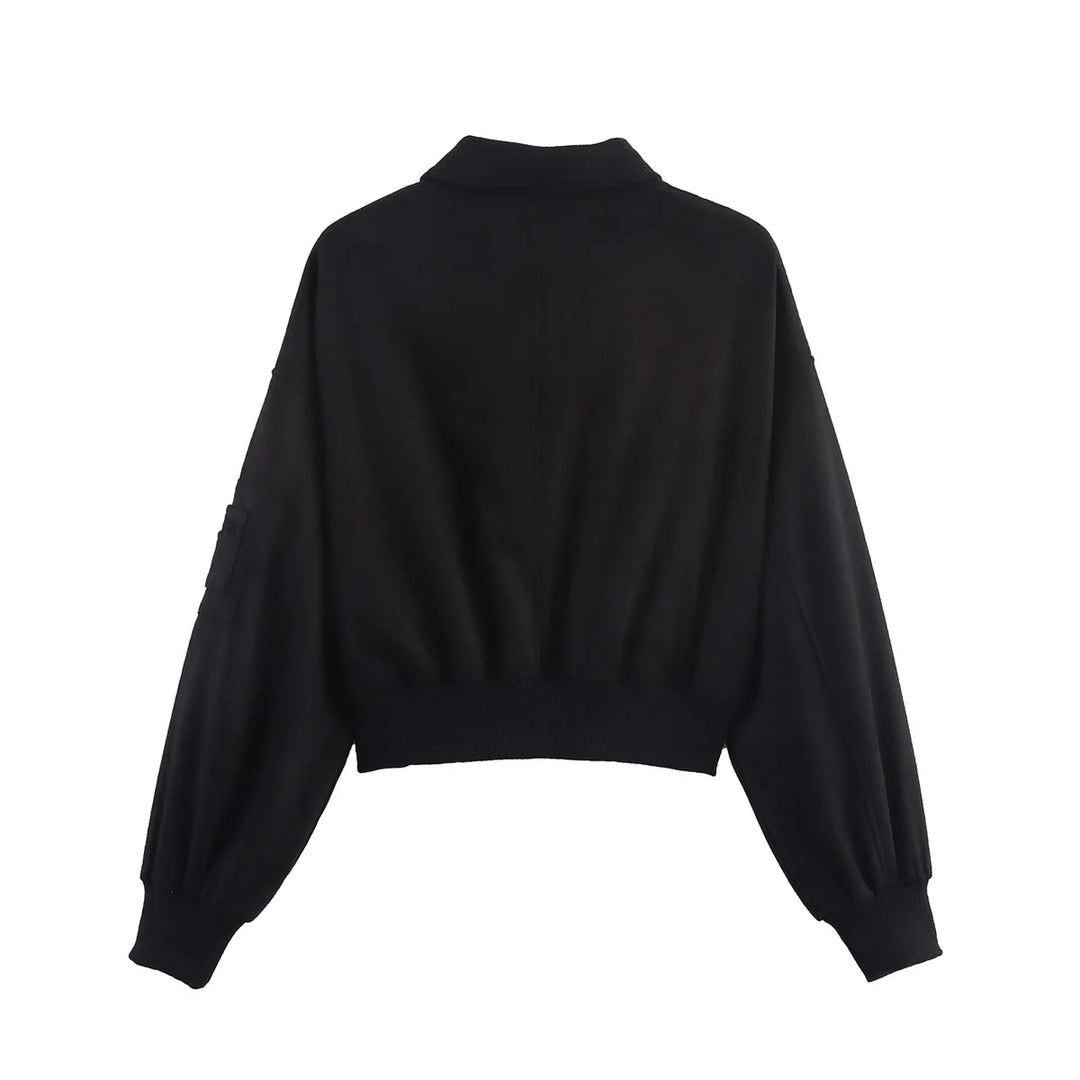 Damer cropped konstläderjacka med praktiska fickor Mirla-Eva Jonsson