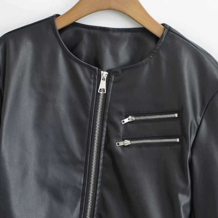 Damer cropped konstläderjacka med praktiska fickor och dragkedja Eva Jonsson-Eva Jonsson