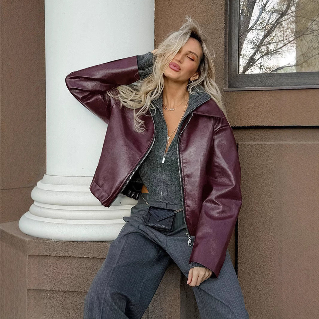 Damer cropped läderjacka med oversized snitt Mirla-Eva Jonsson
