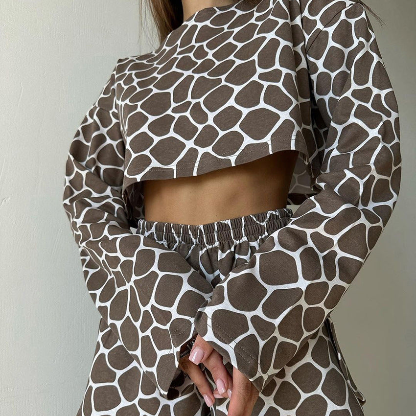 Damer cropped långärmad tröja och shorts-set Mirla-Eva Jonsson
