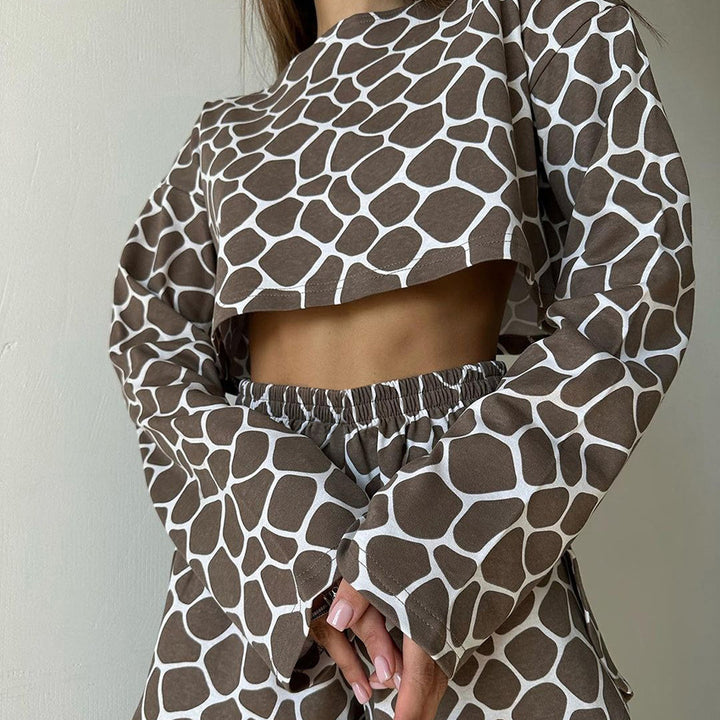 Damer cropped långärmad tröja och shorts-set Mirla-Eva Jonsson
