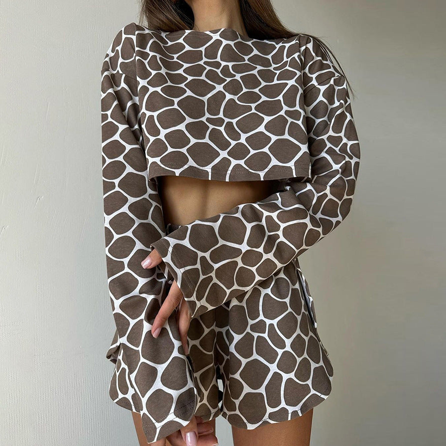 Damer cropped långärmad tröja och shorts-set Mirla-Eva Jonsson