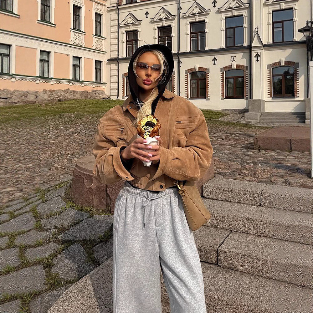 Damer cropped mockajacka med breda ärmar och praktiska fickor Mirla-Eva Jonsson