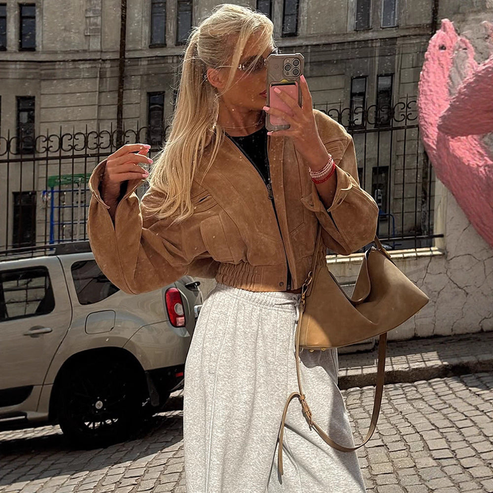 Damer cropped mockajacka med breda ärmar och praktiska fickor Mirla-Eva Jonsson