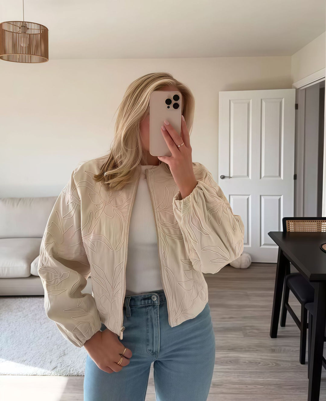 Damer cropped överdel med elegant U-båtsringning Mirla-Eva Jonsson