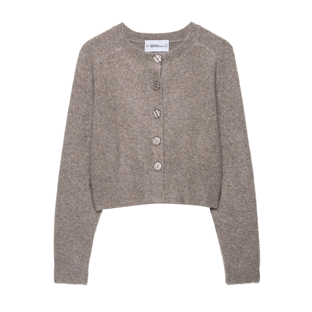 Damer cropped stickad jacka med knapppdetaljer Mirla-Eva Jonsson
