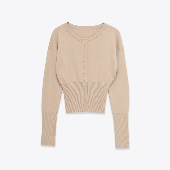 Damer cropped stickad tröja med knapprad och långa ärmar Mirla-Eva Jonsson