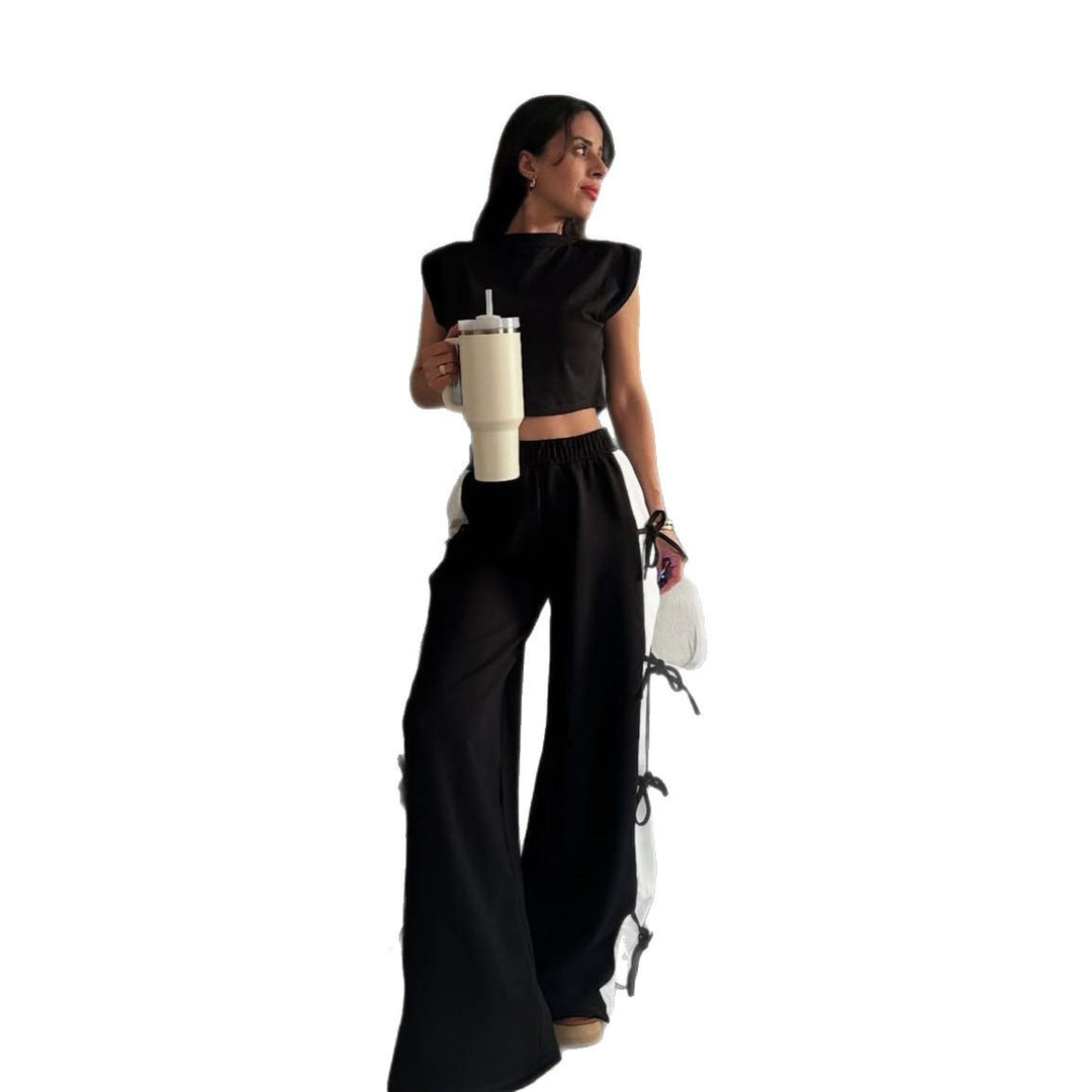 Damer cropped topp med eleganta sidfickor och vid passform Mirla-Eva Jonsson
