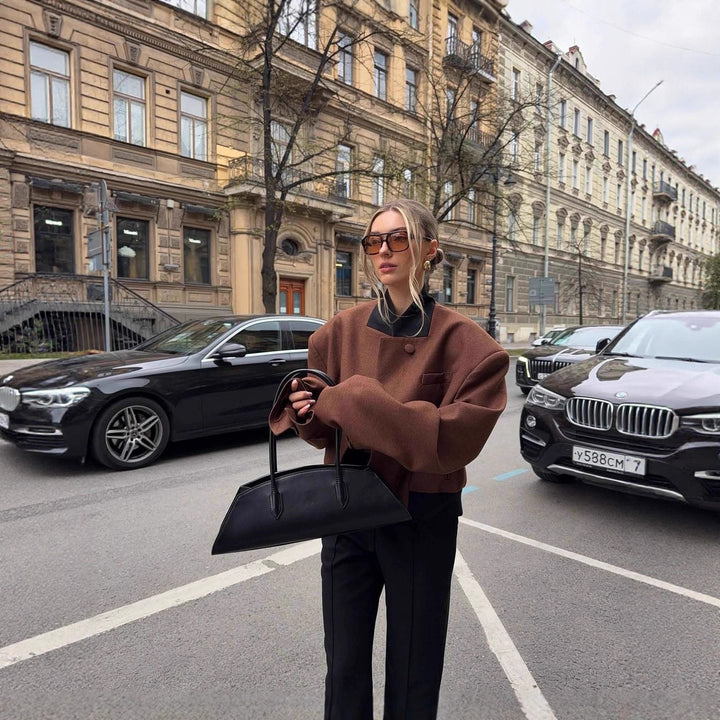 Damer cropped ulljacka med elegant snitt Mirla-Eva Jonsson
