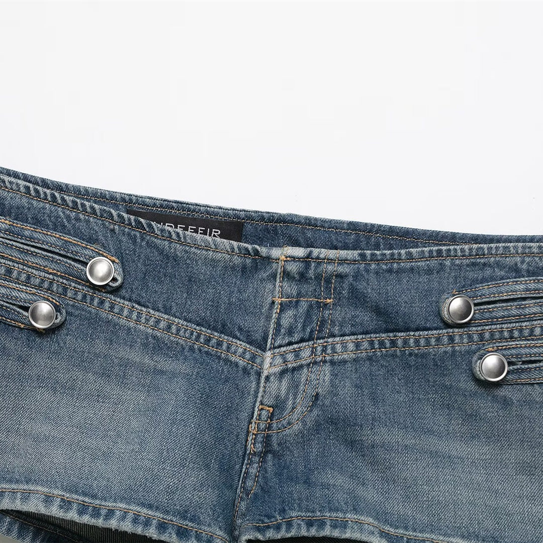 Damer denim-shorts med dekorativa knappar Mirla-Eva Jonsson