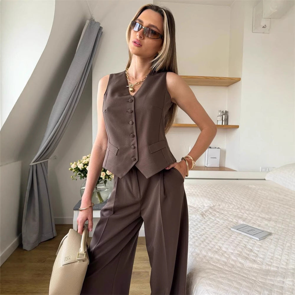 Damer elegant 3-delat kostymset med ärmlös väst och vida byxor Mirla-Eva Jonsson