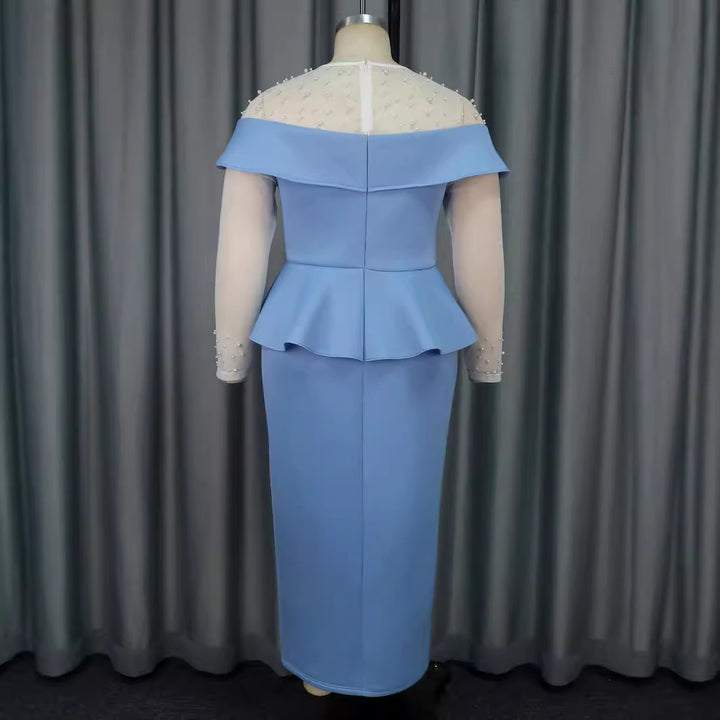 Damer elegant Midi-klänning med off-shoulder design och volangelement Mirla-Eva Jonsson